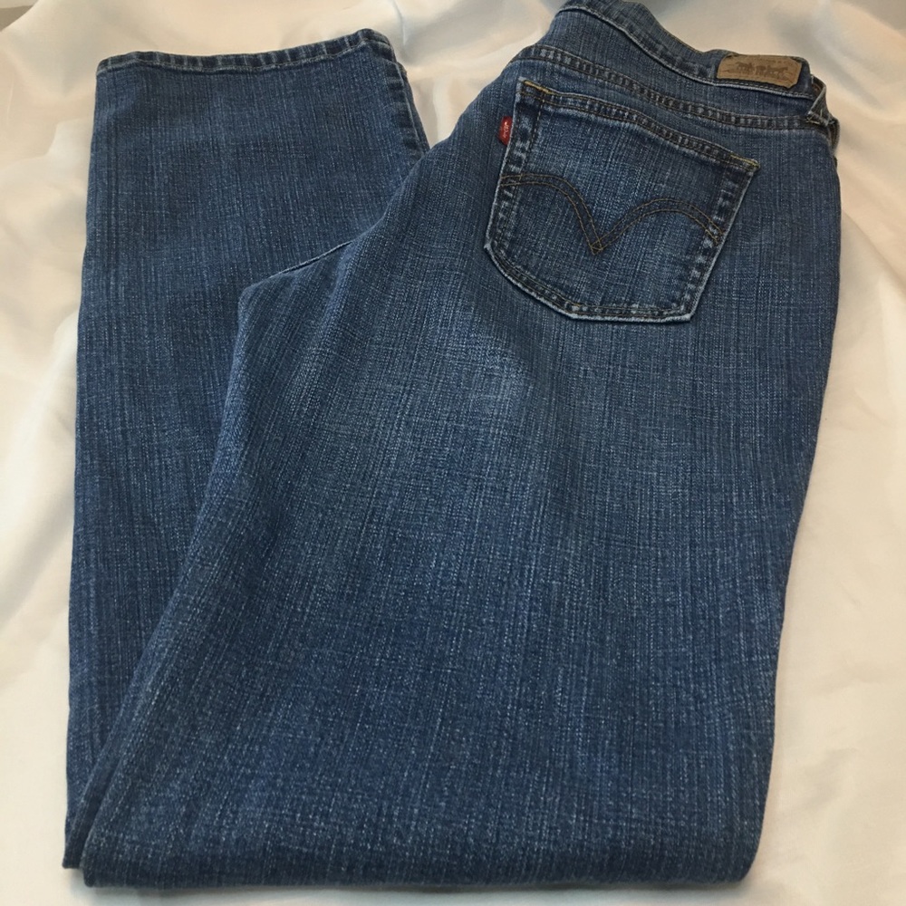 Women’s Levi’s 505 Straight Leg Jeans